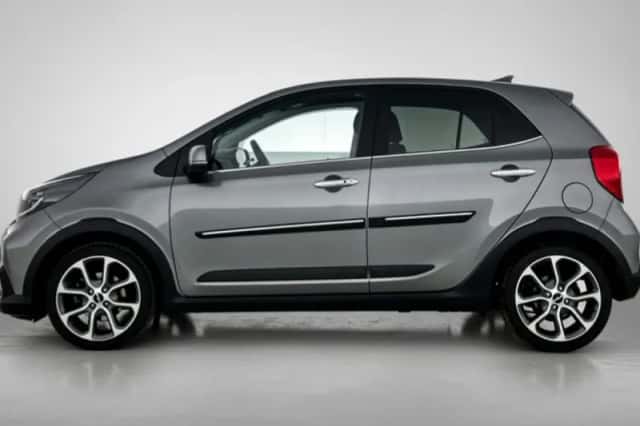 Kia Picanto (2023) thumbnail 3