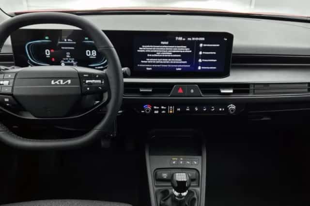 Kia Stonic (2026) thumbnail 4