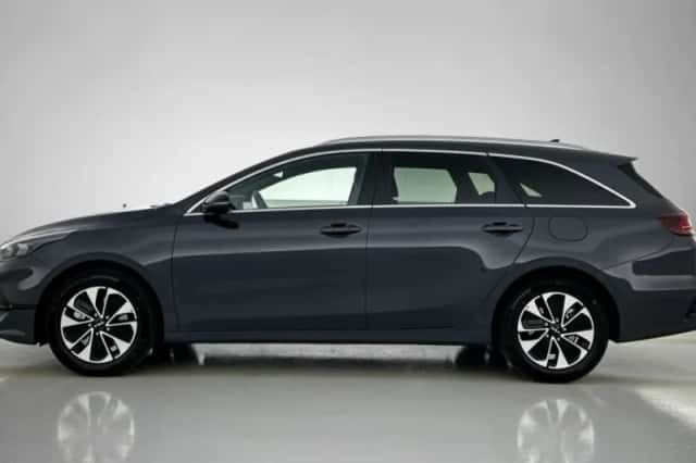 Kia Ceed_Sportswagon (2025) thumbnail 3