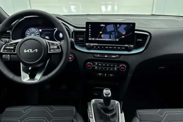 Kia Ceed_Sportswagon (2025) thumbnail 4
