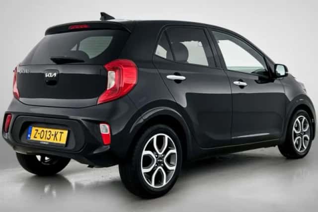 Kia Picanto (2024) thumbnail 2