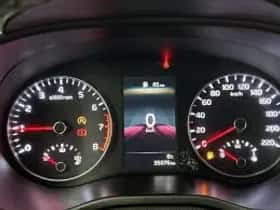 Kia Picanto (2024) thumbnail 6