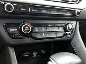 Kia Niro (2021) thumbnail 9