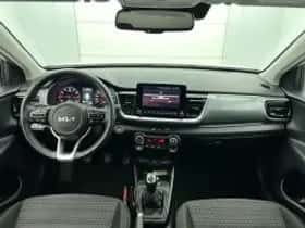 Kia Stonic (2023) thumbnail 5