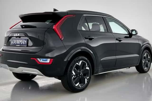 Kia Niro_EV (2025) thumbnail 2