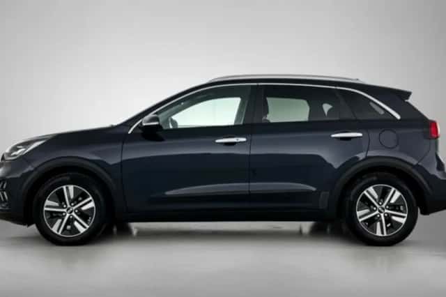 Kia Niro (2021) thumbnail 3