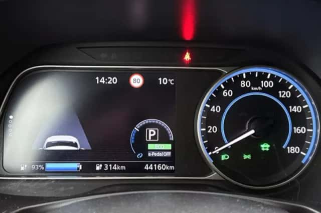 Nissan Leaf (2021) thumbnail 5