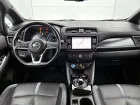 Nissan Leaf (2021) thumbnail 5