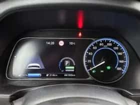 Nissan Leaf (2021) thumbnail 6