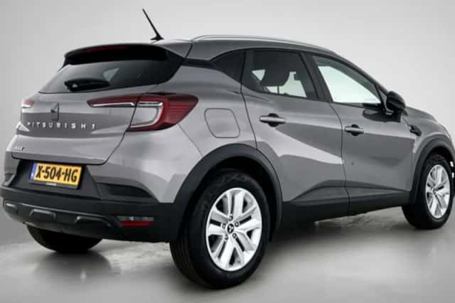 Mitsubishi ASX (2023) thumbnail 2