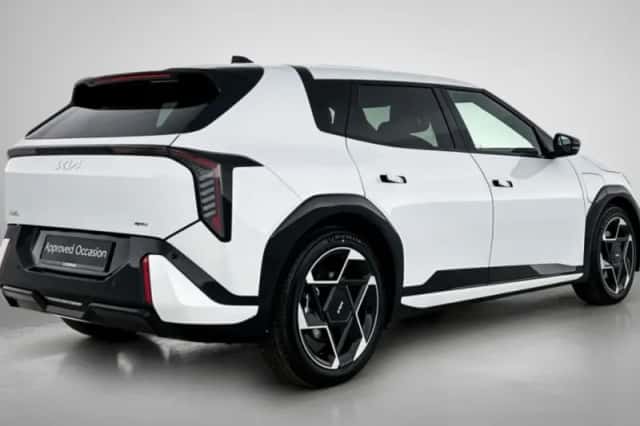 Kia EV4 (2026) thumbnail 2