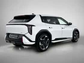 Kia EV4 (2026) thumbnail 3