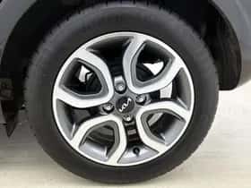 Kia Picanto (2024) thumbnail 22