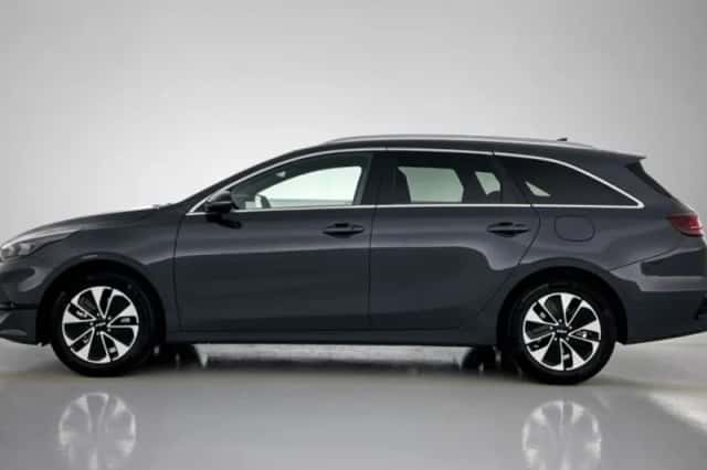 Kia Ceed_Sportswagon (2025) thumbnail 3