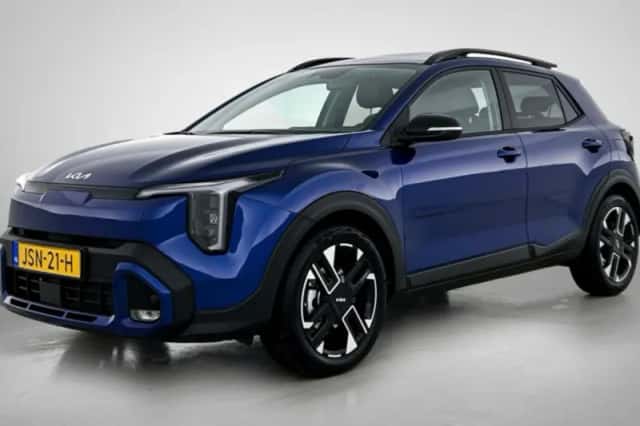 Kia Stonic (2025) thumbnail 1