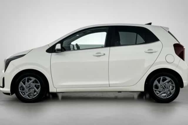 Kia Picanto (2024) thumbnail 3