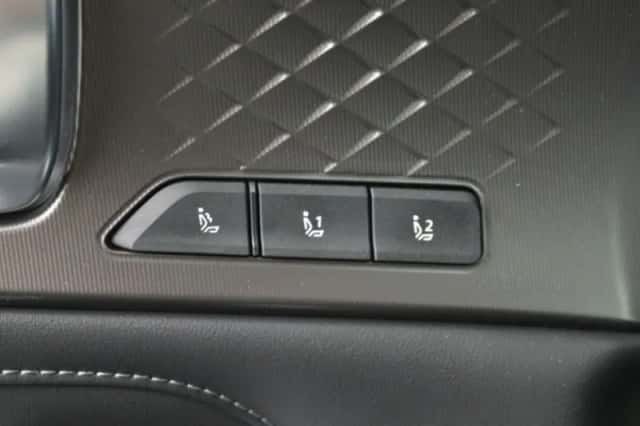 Kia Sorento (2025) thumbnail 6