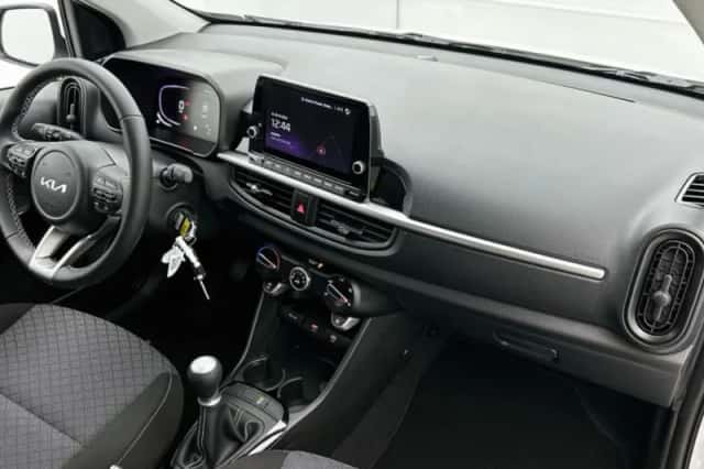 Kia Picanto (2025) thumbnail 6