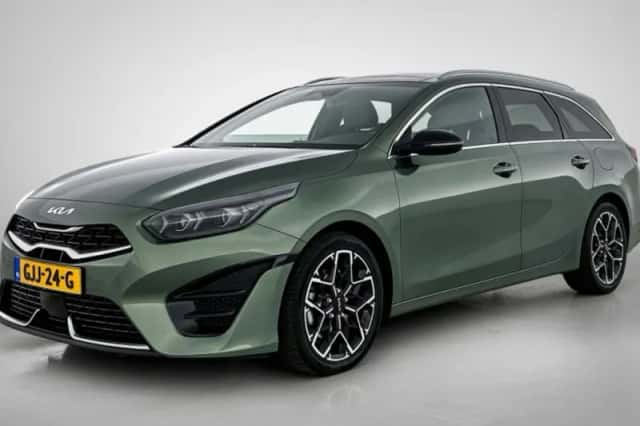 Kia Ceed_Sportswagon (2024) thumbnail 1