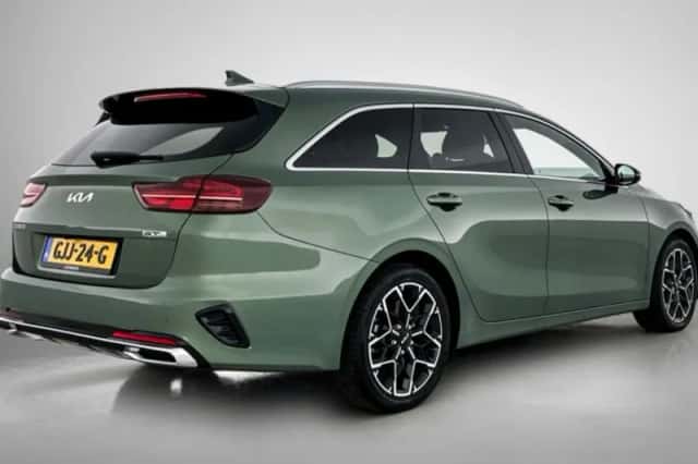 Kia Ceed_Sportswagon (2024) thumbnail 2