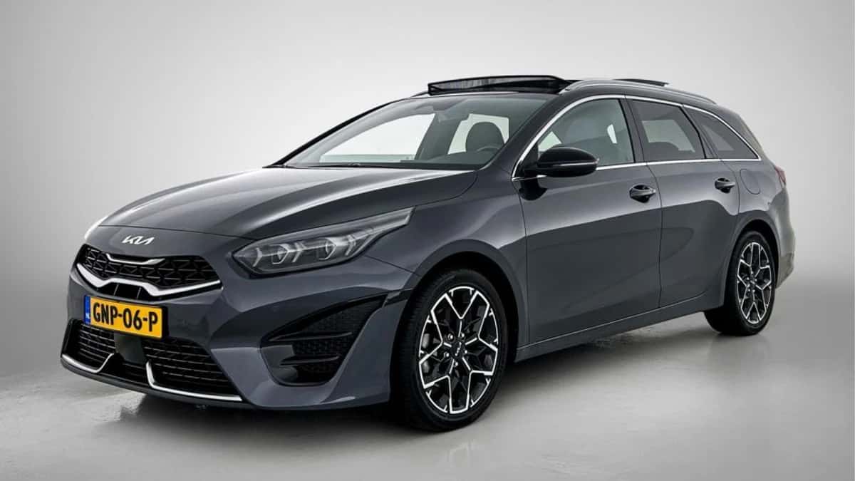 Kia Ceed_Sportswagon (2024) — foto 1