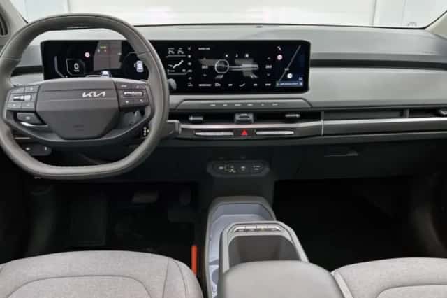 Kia EV3 (2025) thumbnail 4