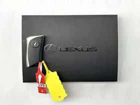Lexus LBX (2025) thumbnail 30