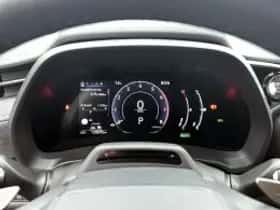 Lexus LBX (2025) thumbnail 6