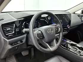 Lexus NX (2025) thumbnail 37