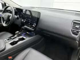 Lexus NX (2025) thumbnail 7
