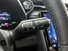 Lexus LBX (2024) thumbnail 26