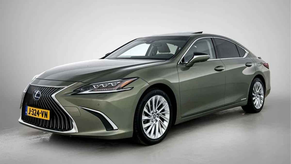 Lexus ES (2020) — foto 1