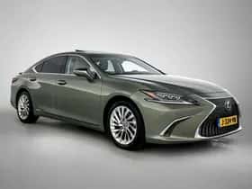 Lexus ES (2020) thumbnail 14