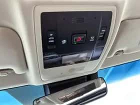 Lexus ES (2020) thumbnail 33