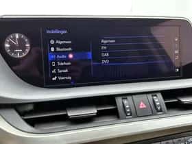Lexus ES (2020) thumbnail 47