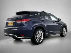 Lexus RX (2021) thumbnail 2