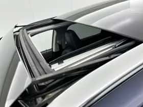 Lexus RX (2021) thumbnail 12
