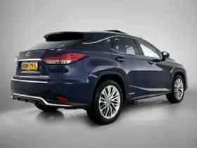 Lexus RX (2021) thumbnail 3