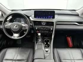 Lexus RX (2021) thumbnail 6