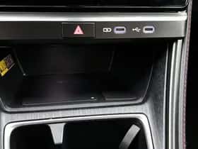 Lexus LBX (2024) thumbnail 23