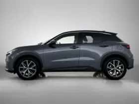 Lexus LBX (2024) thumbnail 4