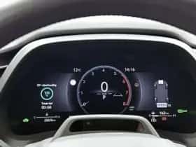 Lexus LBX (2024) thumbnail 6