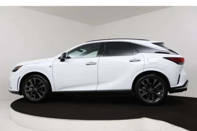 Lexus RX (2025) thumbnail 3