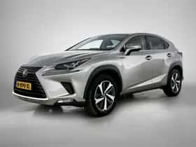Lexus NX (2021)