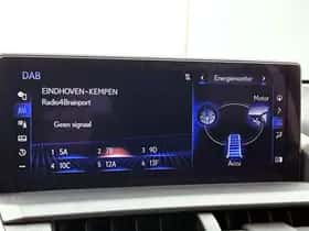 Lexus NX (2021) thumbnail 34