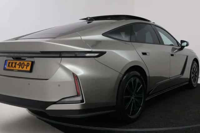 Lexus ES (2026) thumbnail 2