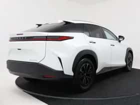 Lexus RZ (2026) thumbnail 2