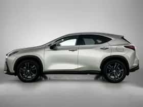 Lexus NX (2025) thumbnail 3