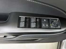 Lexus NX (2025) thumbnail 22