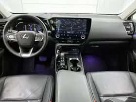 Lexus NX (2025) thumbnail 4